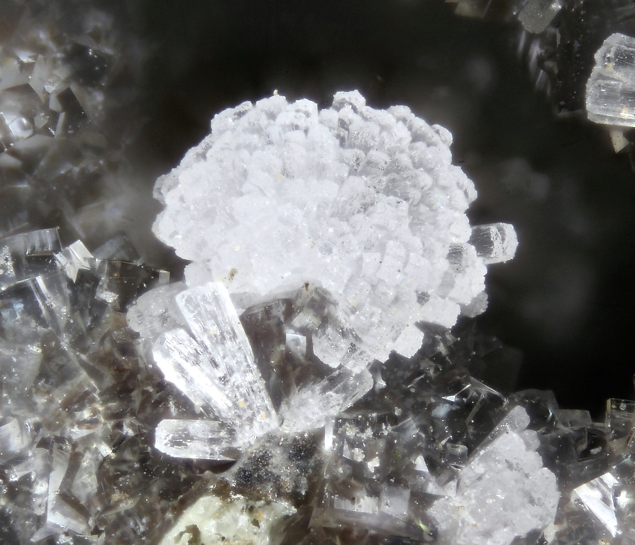 Merlinoite