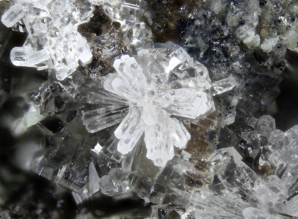 Merlinoite