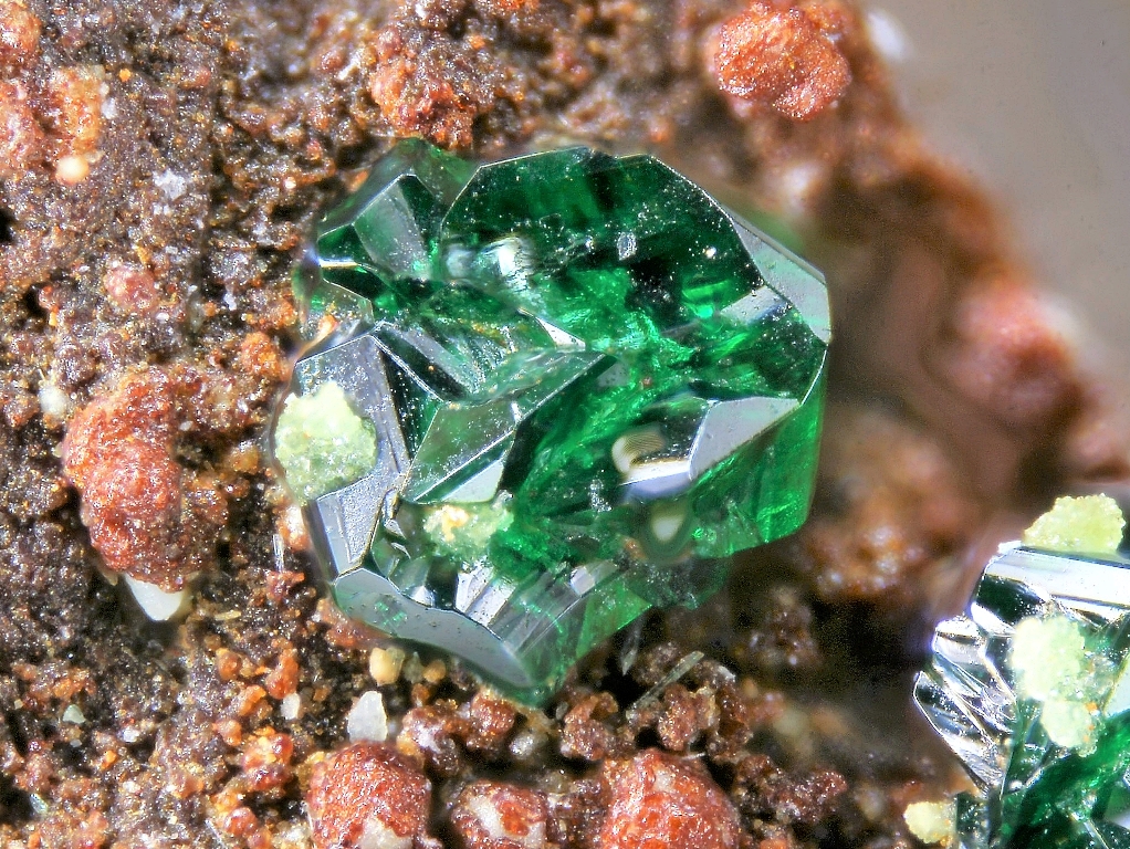 Gillardite & Gaspéite