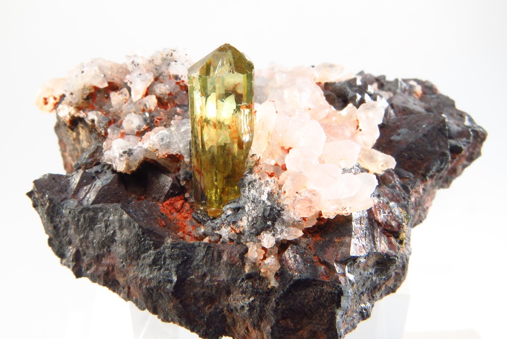 Fluorapatite