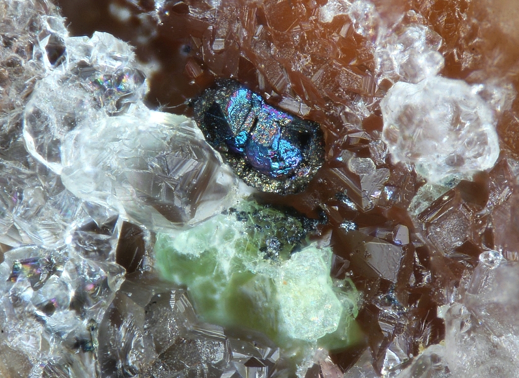 Erythrite Metanováčekite & Gersdorffite