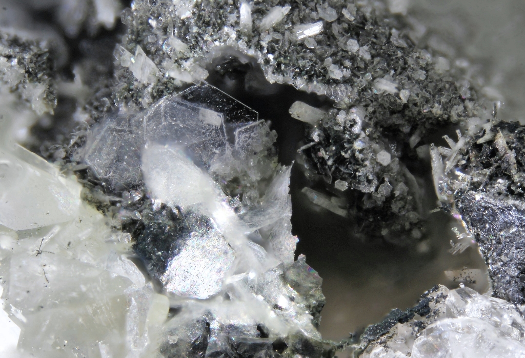 Hydrocerussite