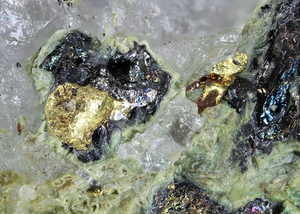 Native Gold & Aikinite