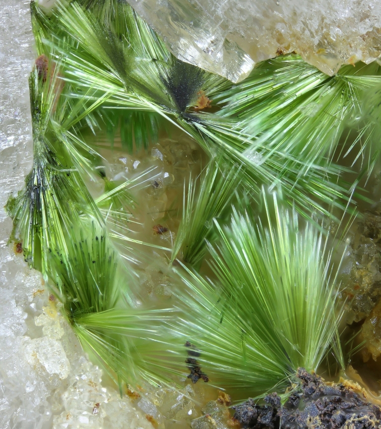 Agardite-(Ce)