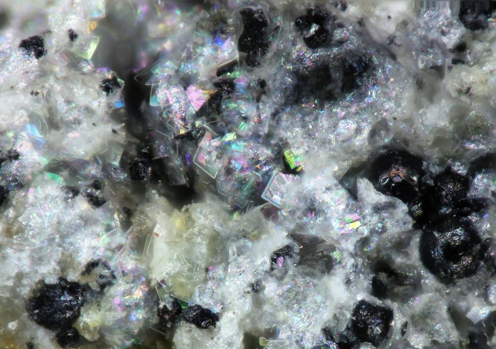 Metakahlerite & Uraninite