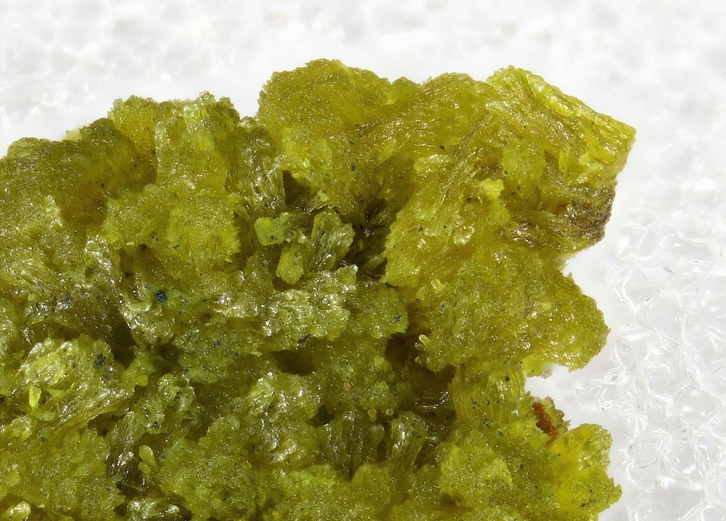 Zincgartrellite