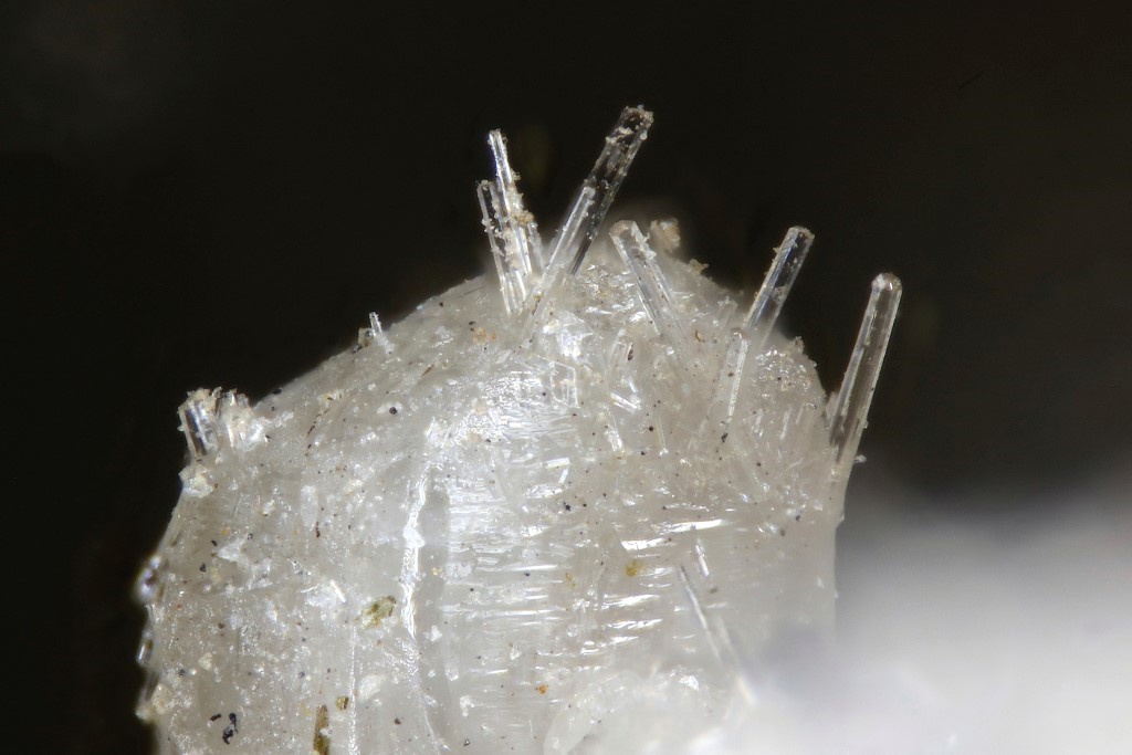 Fluorcalciobritholite