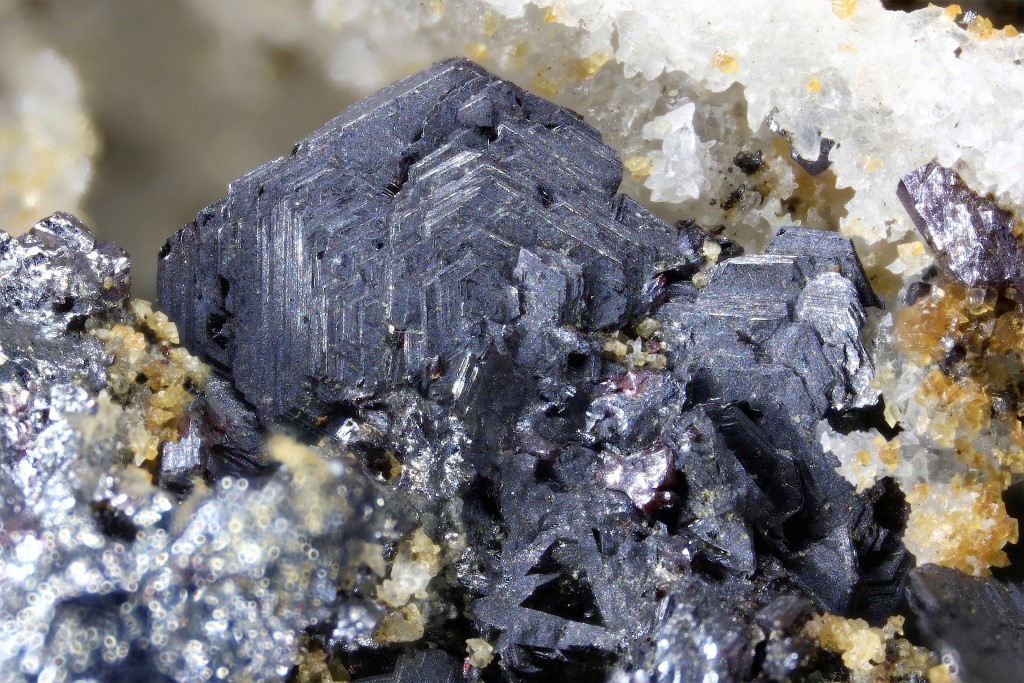 Polybasite Pyrargyrite & Chalcopyrite