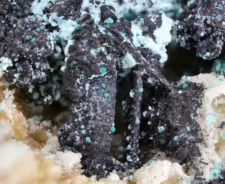 Tennantite-(Cu) Psm Skinnerite