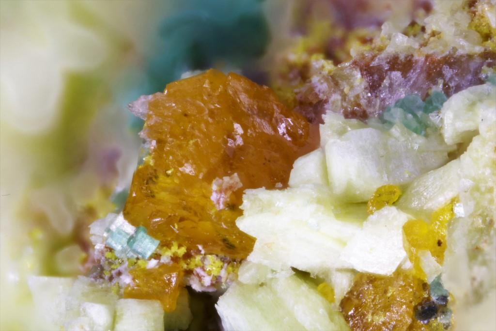 Asselbornite Uranosphaerite Trögerite Metazeunerite Uranophane & Phosphuranylite