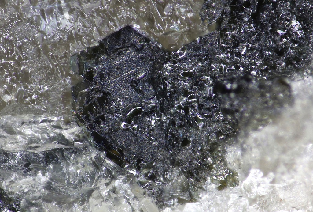 Montdorite