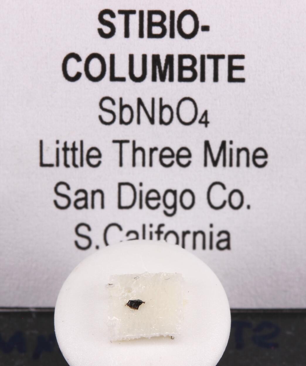 Stibiocolumbite