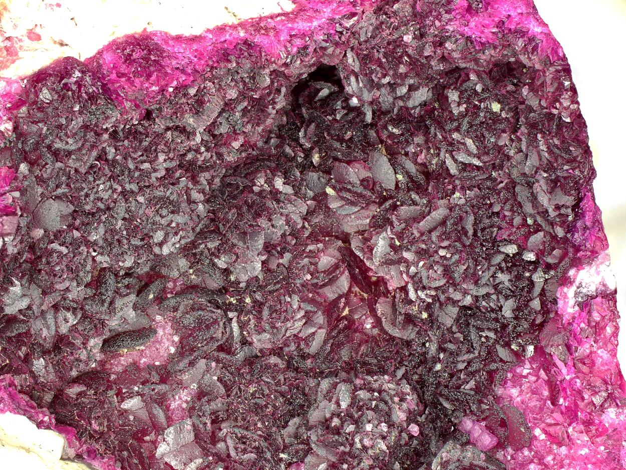 Spherocobaltite