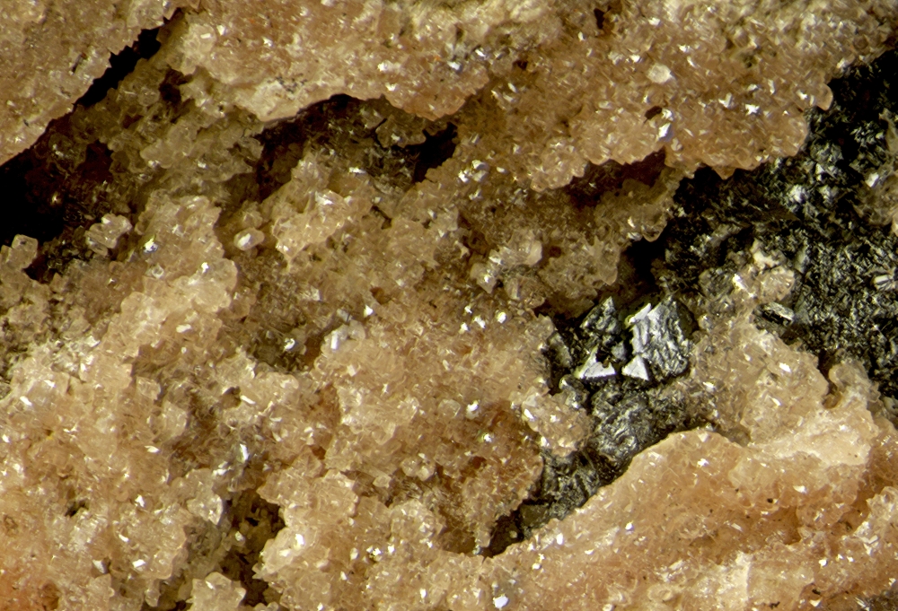 Hodgkinsonite & Hetaerolite