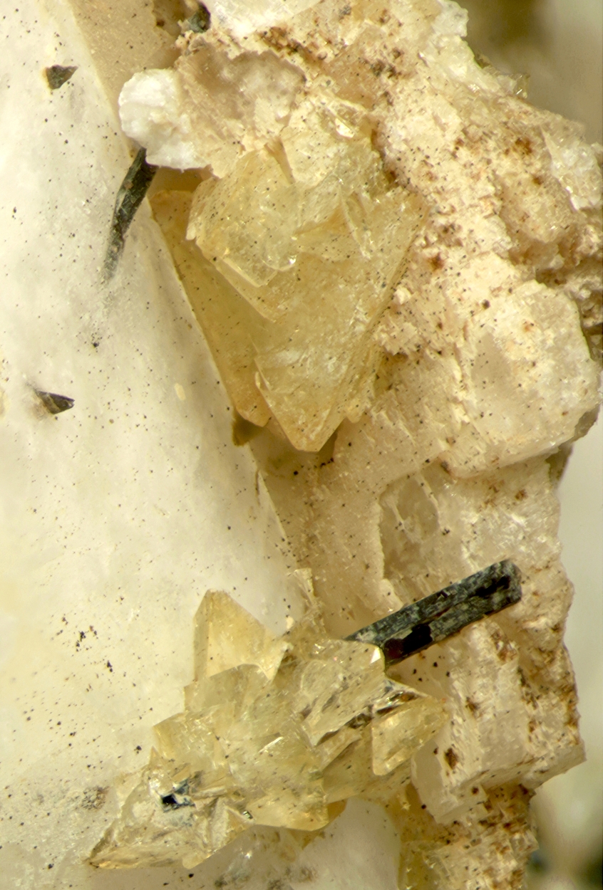 Genthelvite & Bastnäsite-(Ce) Psm With Aegirine Analcime & Fluorite