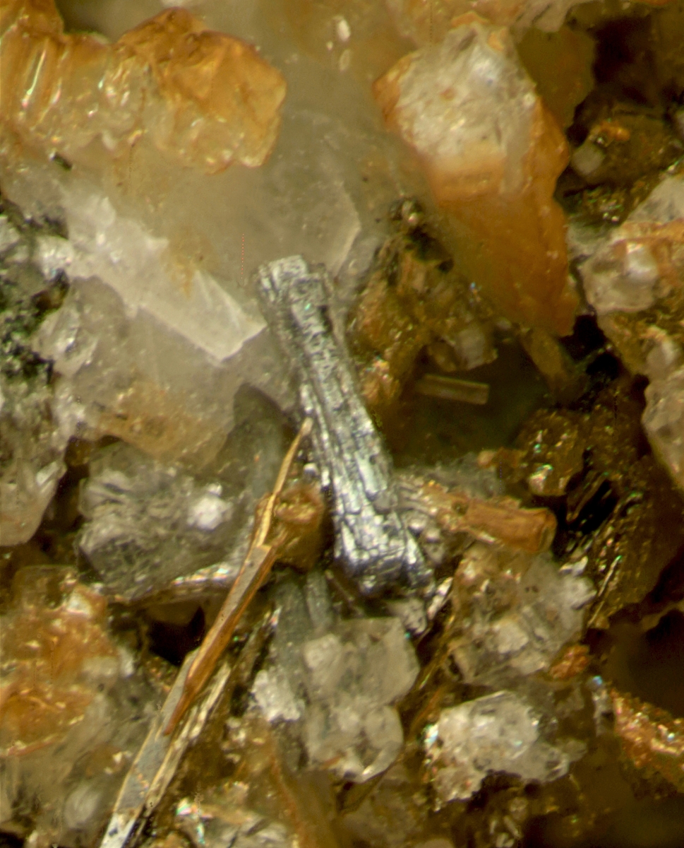 Nenadkevichite With Gaidonnayite