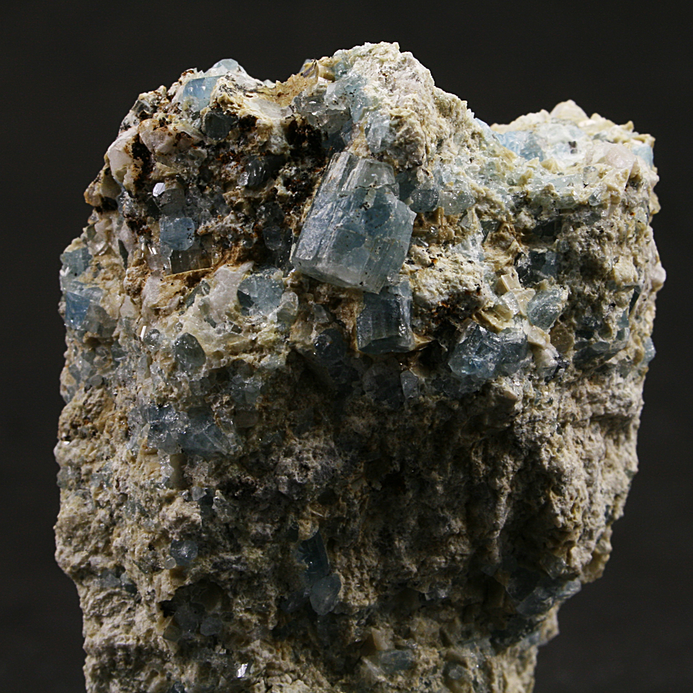 Fluorapatite