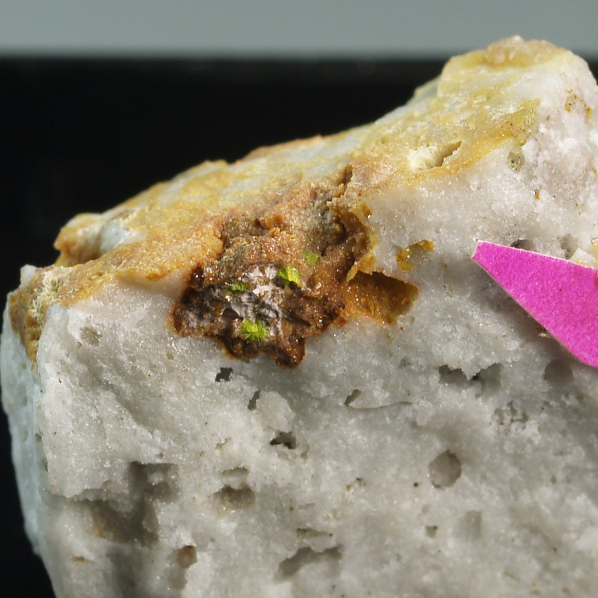 Rodalquilarite & Jarosite