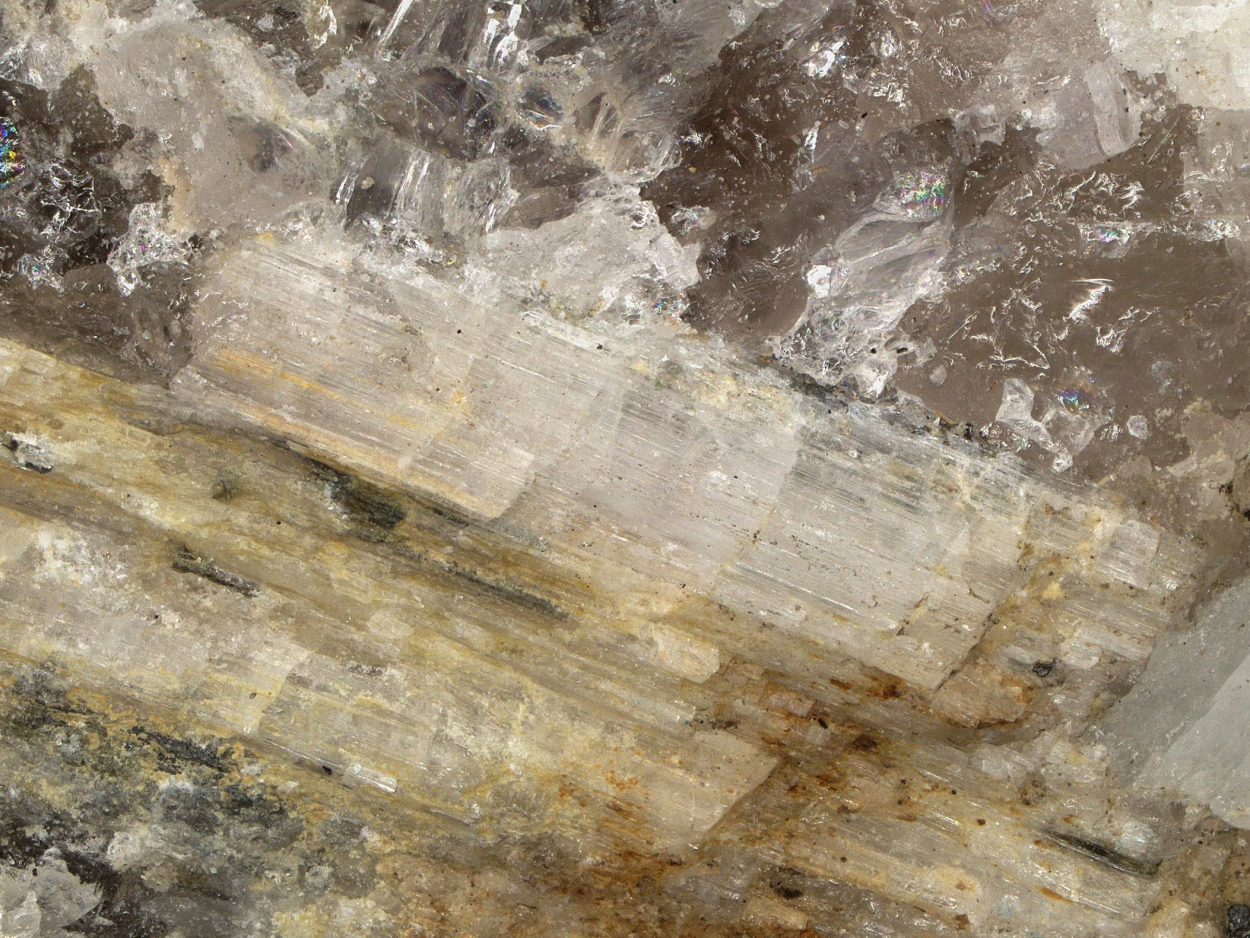 Holtite