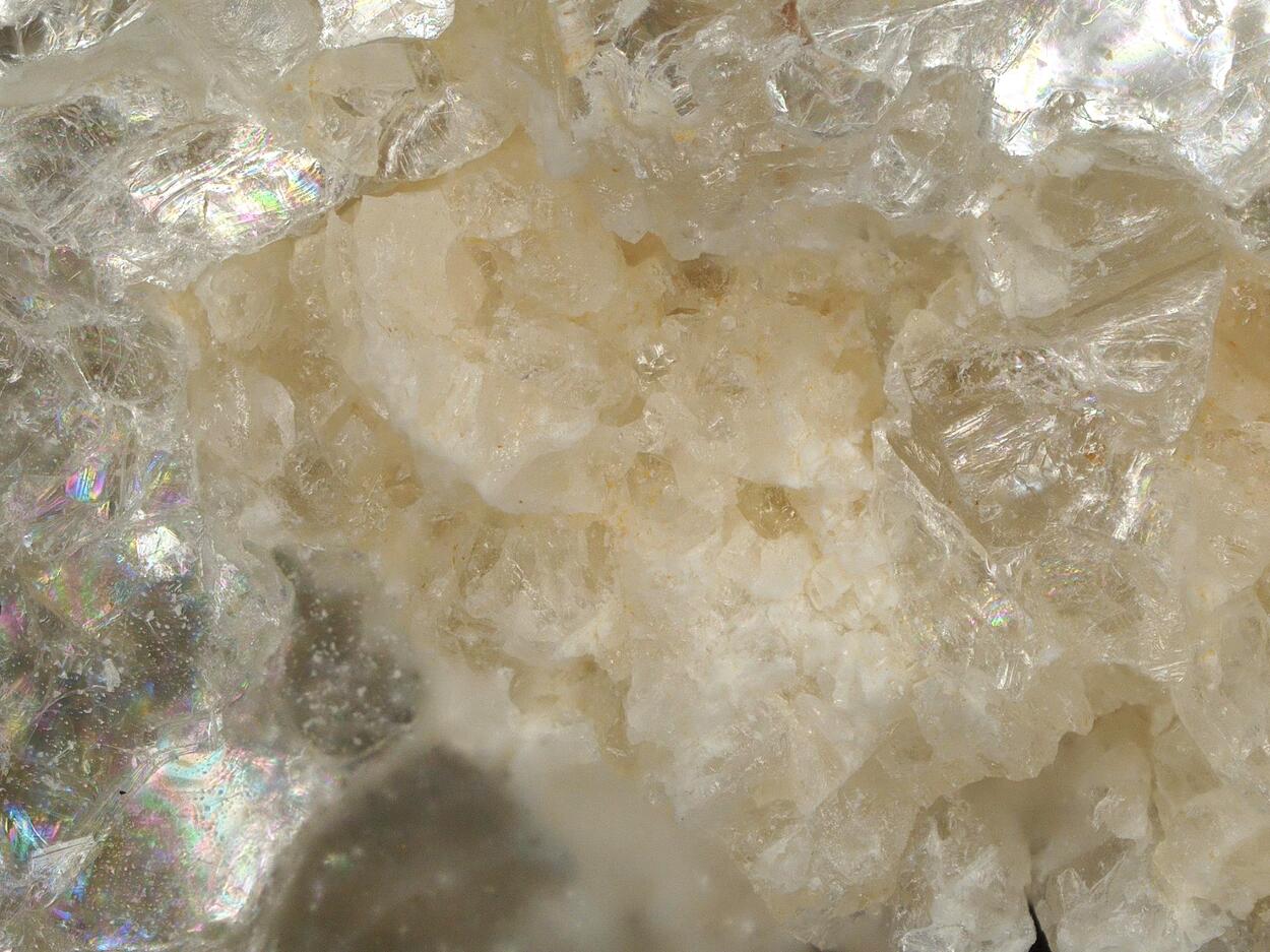 Hydroxylwagnerite