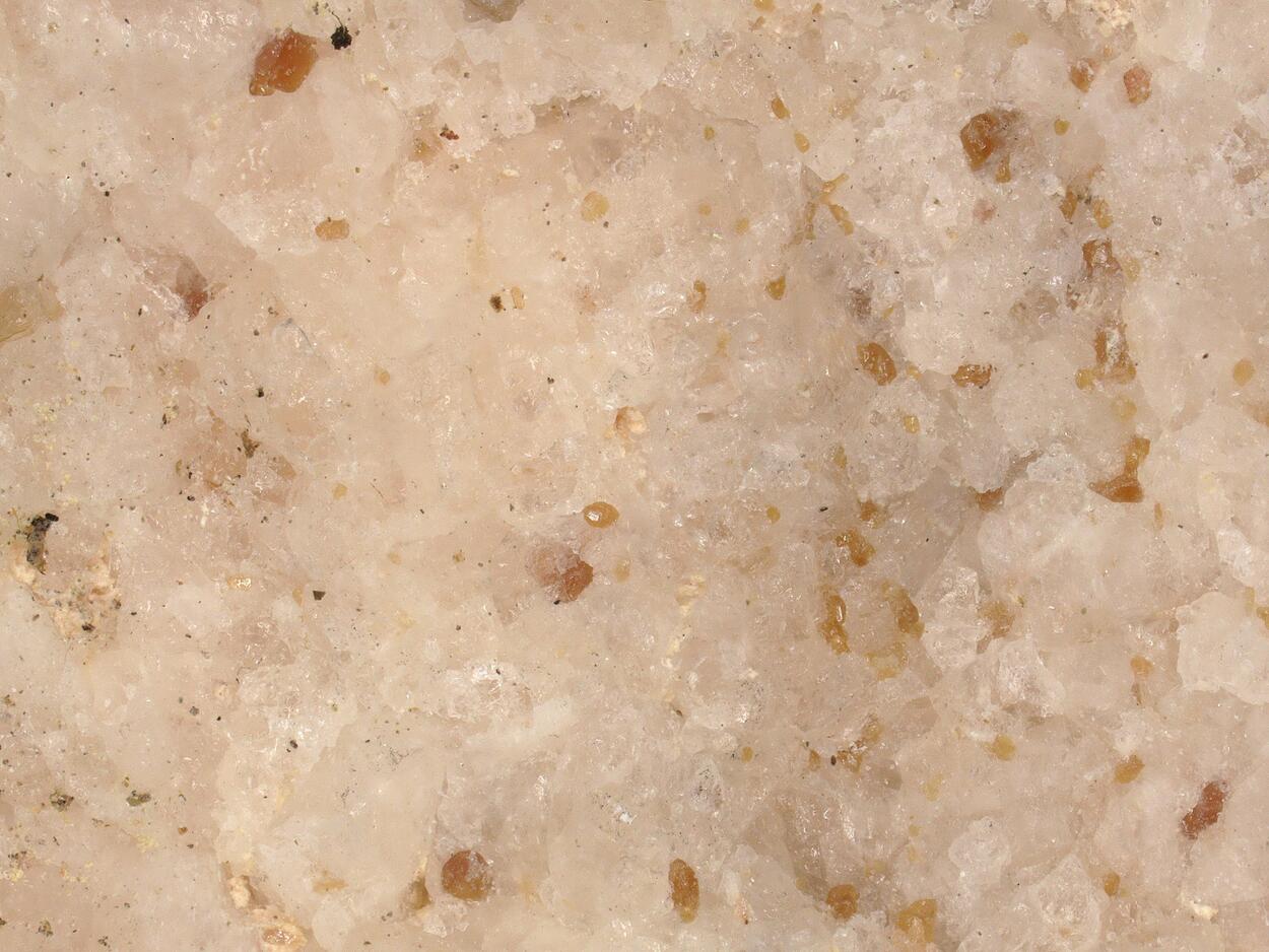 Hundholmenite-(Y)