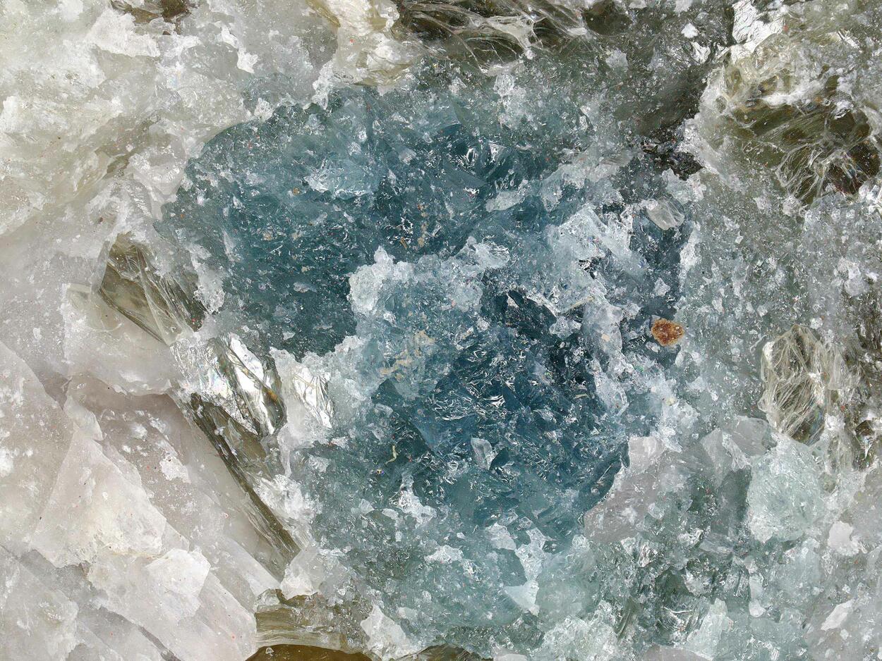 Serendibite