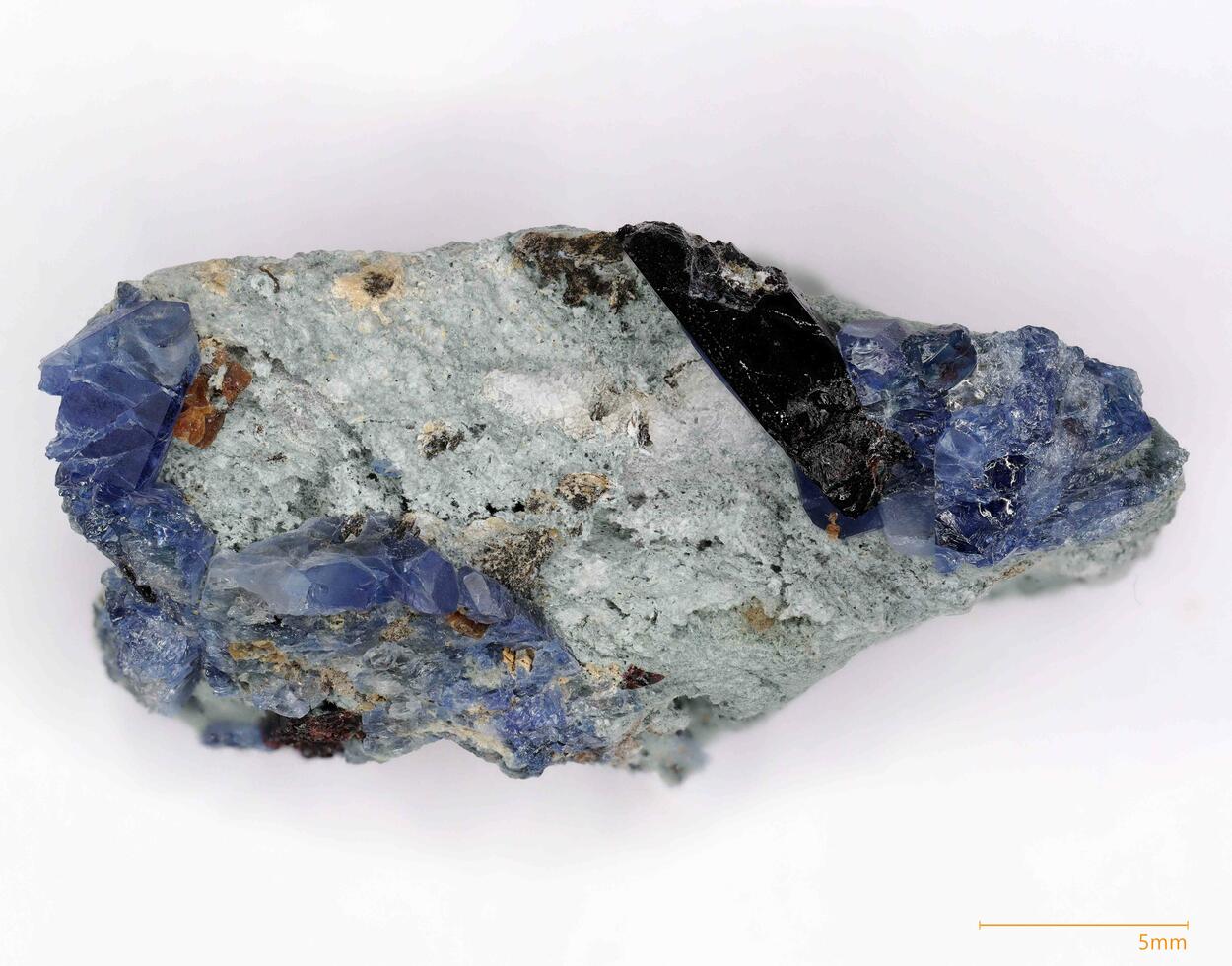 Joaquinite-(Ce) & Benitoite