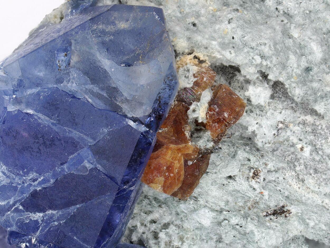 Joaquinite-(Ce) & Benitoite