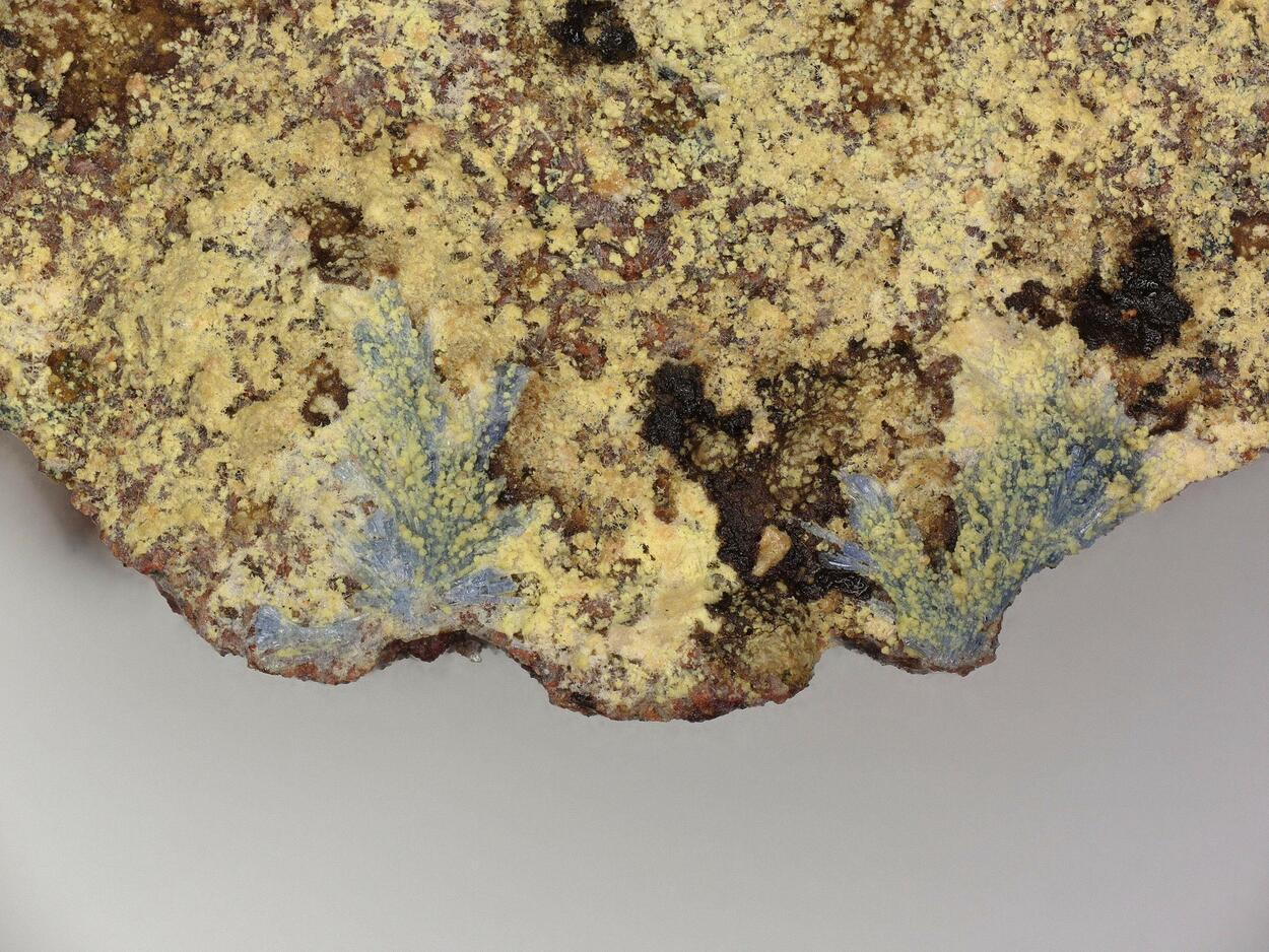 Nickenichite