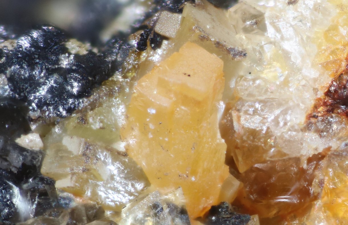 Wulfenite