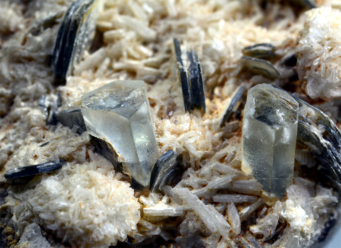 Aquamarine With Albite Mica & Quartz