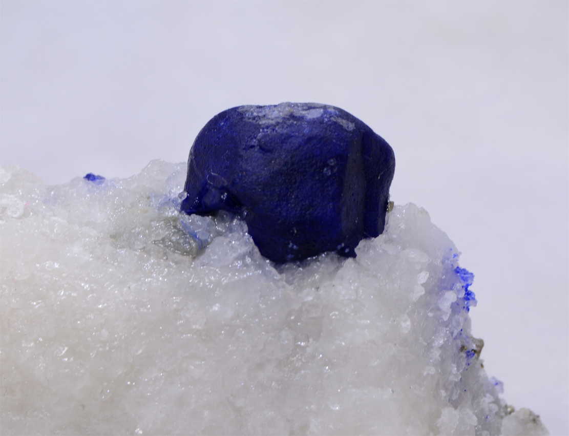 Lazurite With Calcite