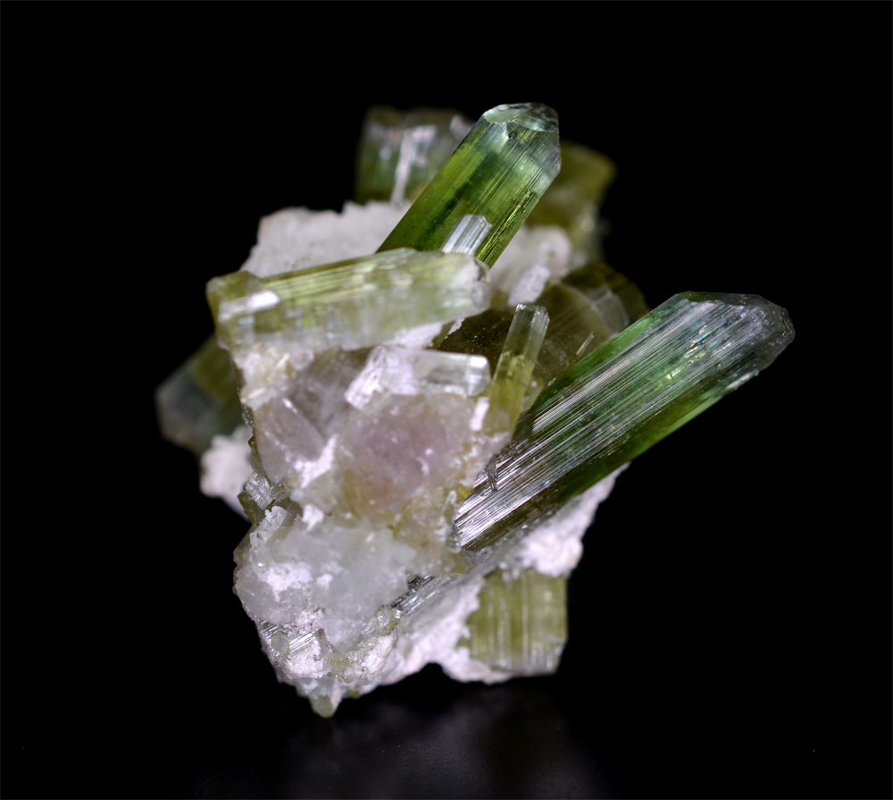 Elbaite With Cleavelandite