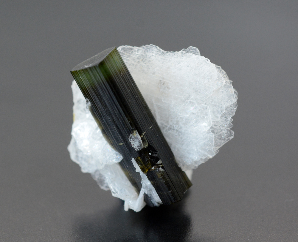 Elbaite With Cleavelandite