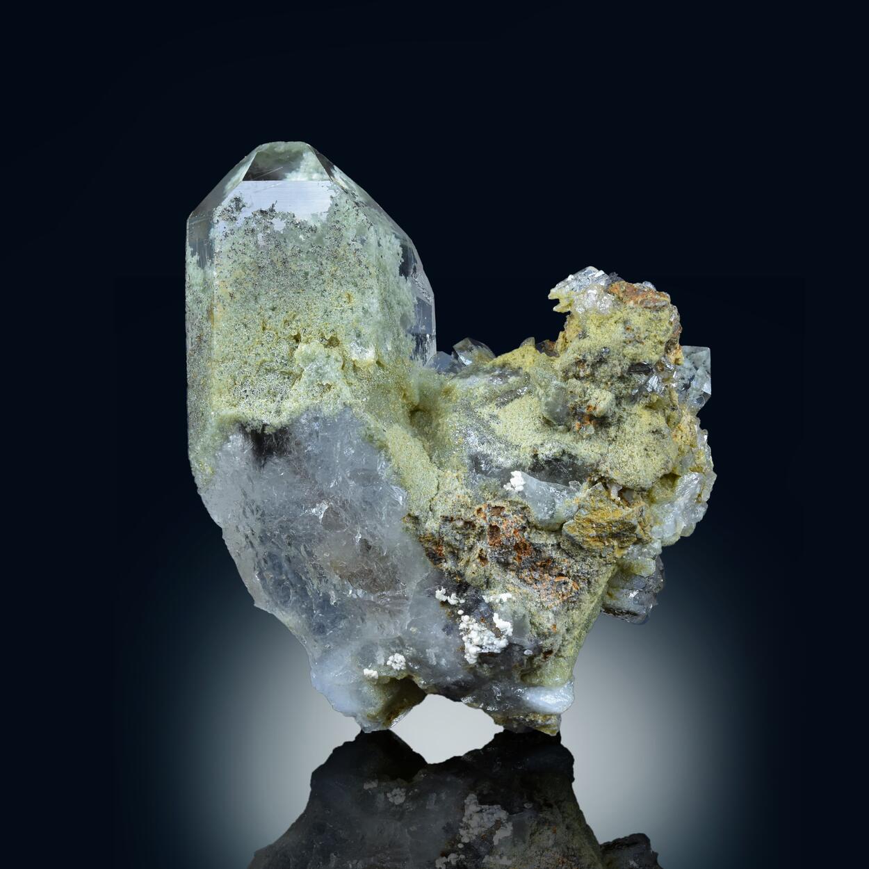 Quartz With Chlorite