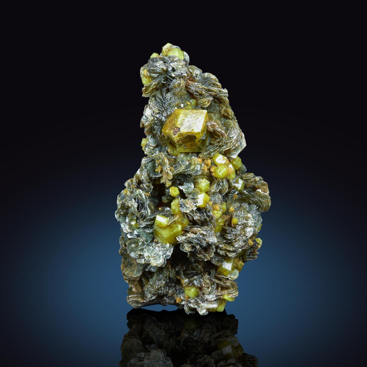 Garnet Var Ugrandite