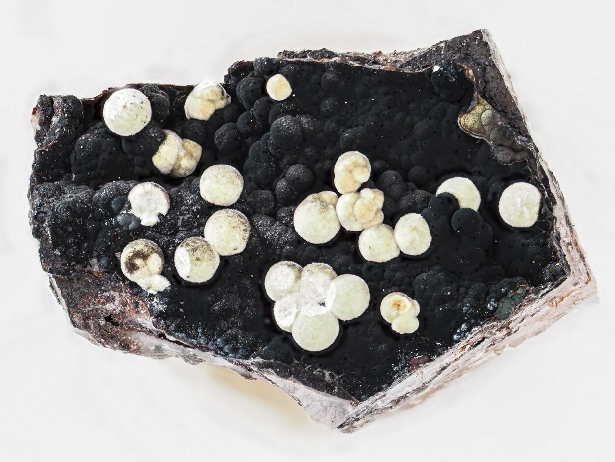 Kidwellite
