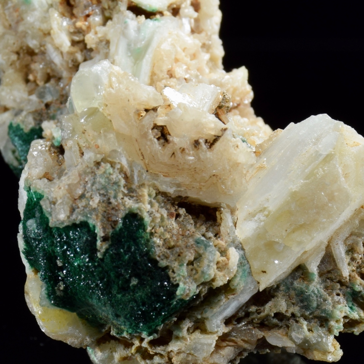 Cerussite Malachite & Pyromorphite