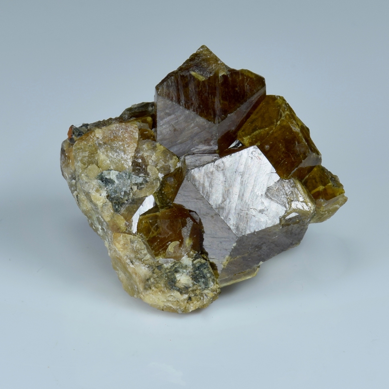 Garnet Var Andradite