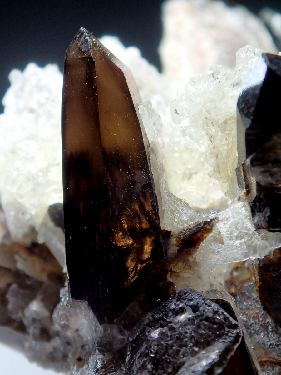 Hyalite On Quartz