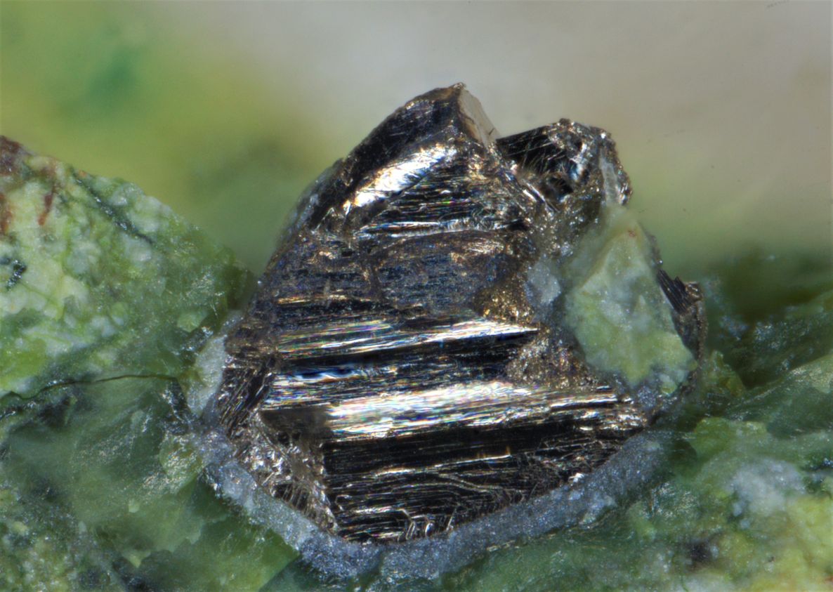 Native Bismuth & Beyerite