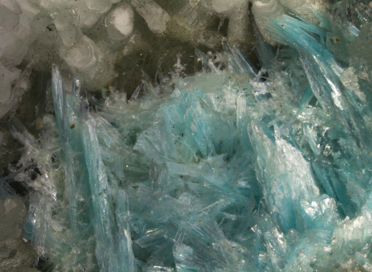 Aurichalcite Rosasite & Hemimorphite