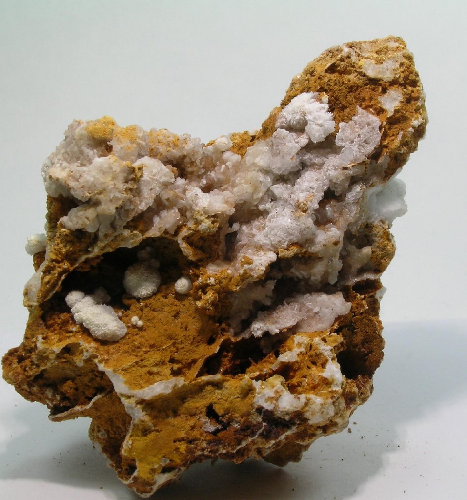 Strontianite & Calcite