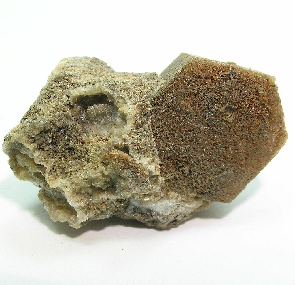 Magnesite Var Pistomesite