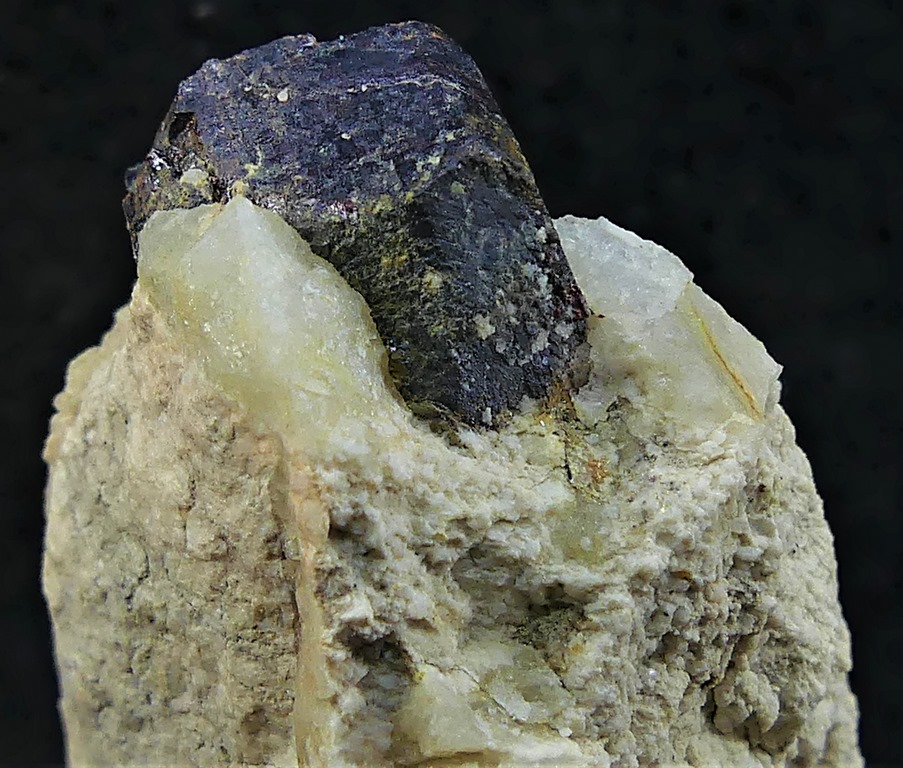 Ilmenorutile