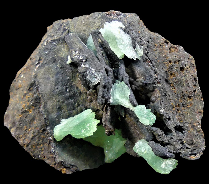 Phosphophyllite