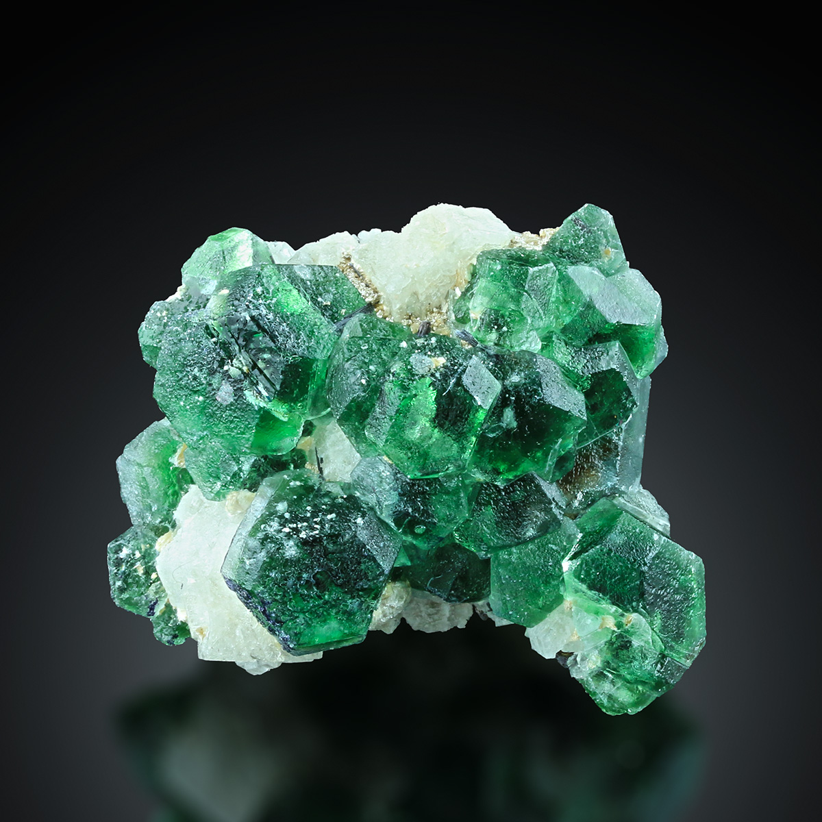 Fluorite With Beryl Var Goshenite