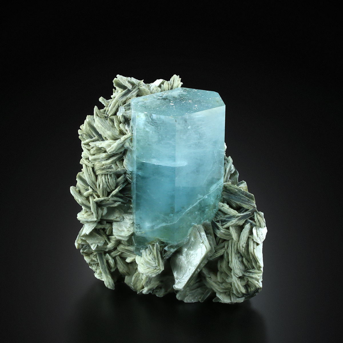 Aquamarine On Muscovite