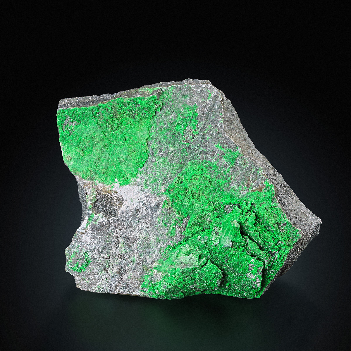 Uvarovite On Chromite