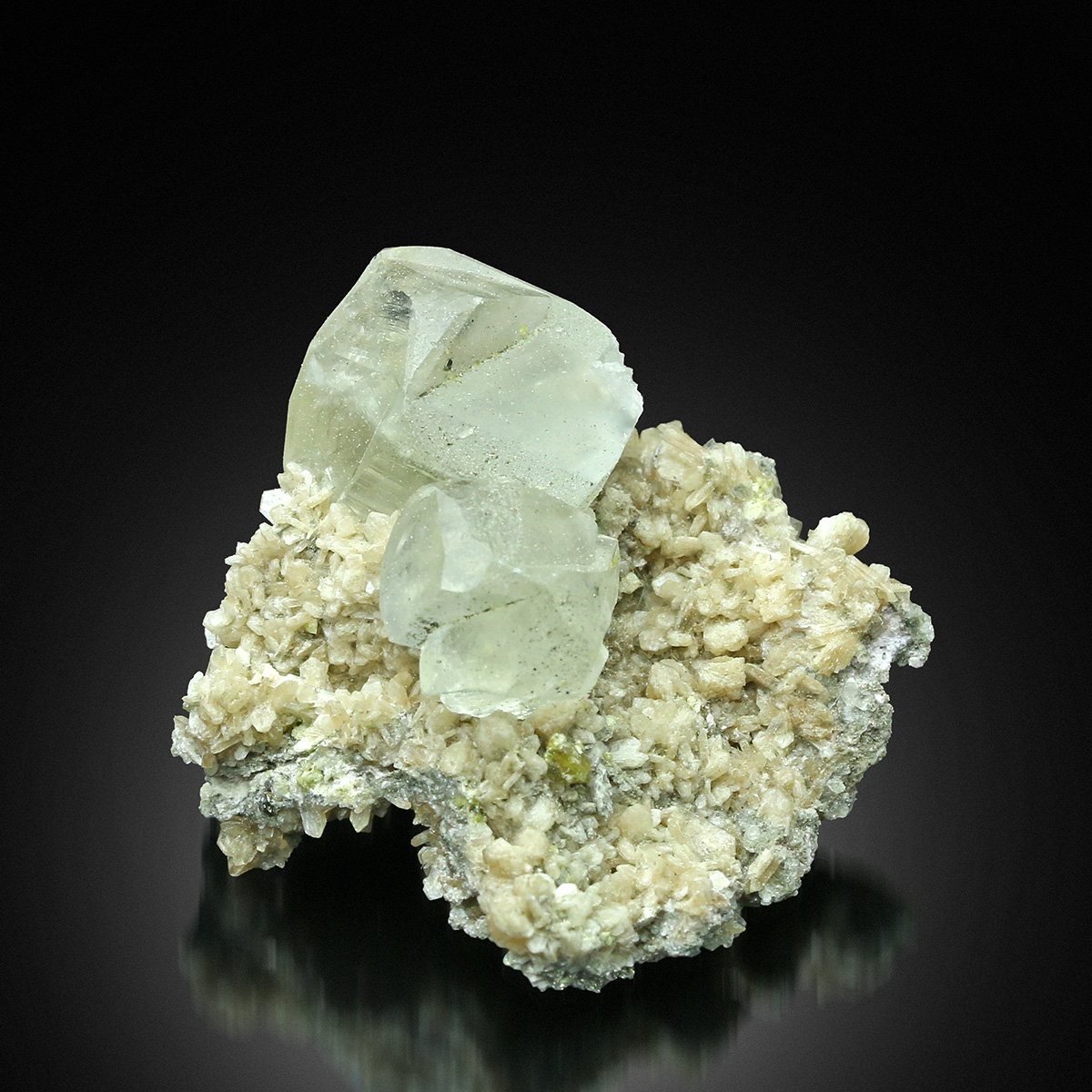 Calcite On Stilbite